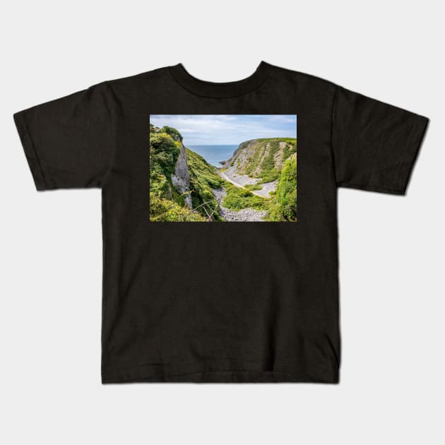 Ramsgrove Bay, Gower Peninsula Kids T-Shirt by yackers1